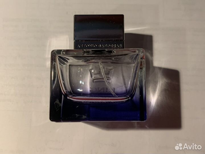 Флакон от духов King of seduction