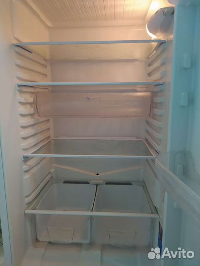 Холодильник Indesit 1.95м