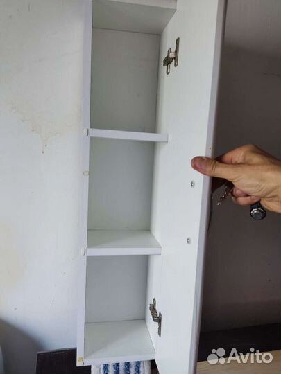 Полка настенная навесная бу