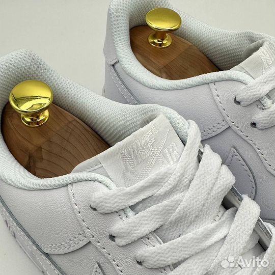 Кроссовки nike air force 1 белые