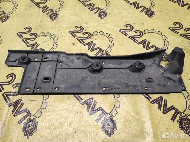 Защита днища кузова правая Lexus Gs350 GRS191