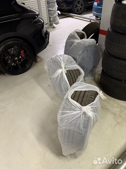 Bridgestone Potenza S001 255/35 R19 Y