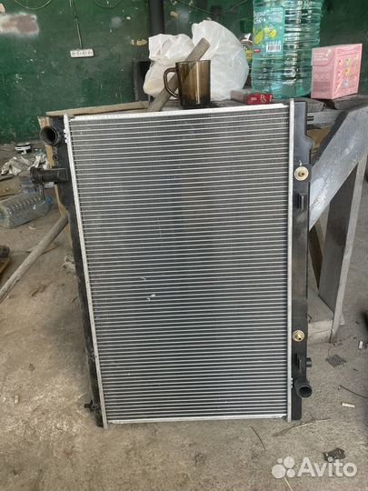 Радиатор охложлнния и кондиционера
