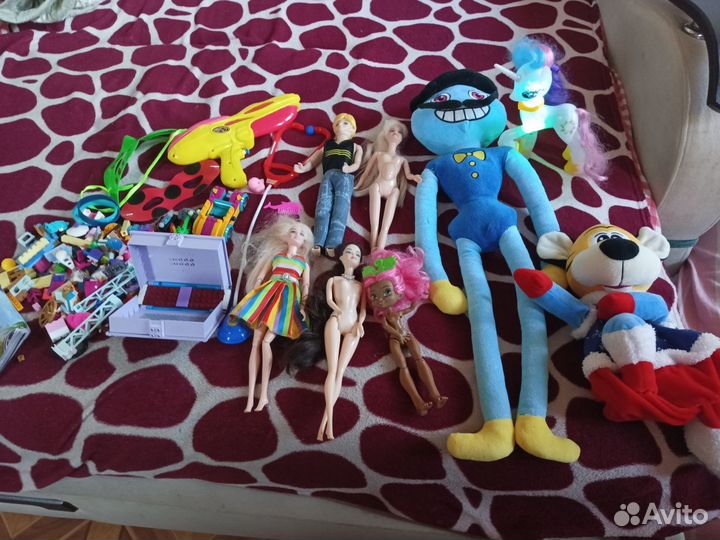 Кукла барби