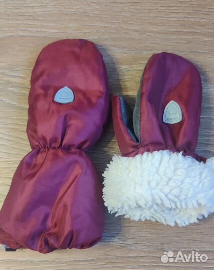 Зимний костюм(парка,брюки,краги) 134-140 см