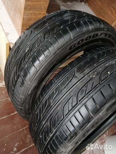 Goodyear Ducaro Revspec 215/55 R17 90H