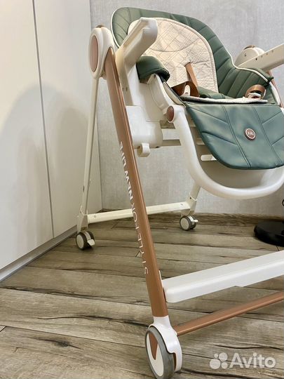 Стульчик для кормления happy baby