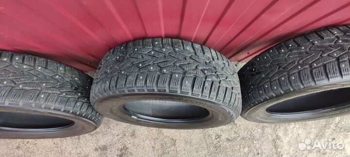 Nokian Tyres Hakkapeliitta 7 215/65 R16 102T