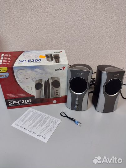 Колонки для компьютера Genius SP-E200