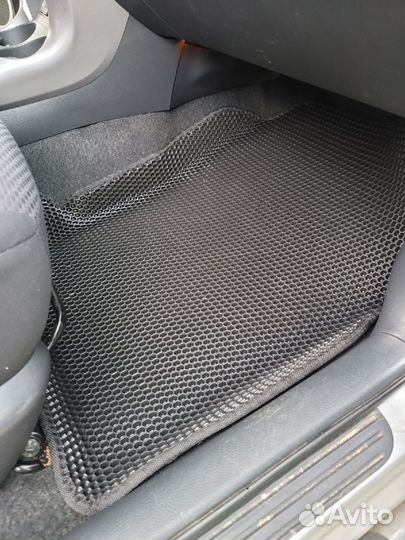 EVA коврики Toyota Rav-4 с 2006