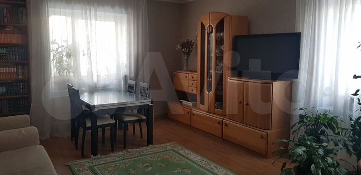 4-к. квартира, 86 м², 3/9 эт.