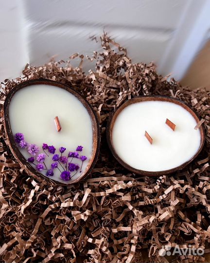 Ароматическая свеча в кокосе