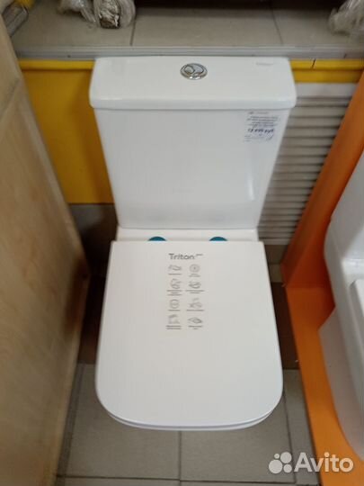 Унитаз безободковый напольный