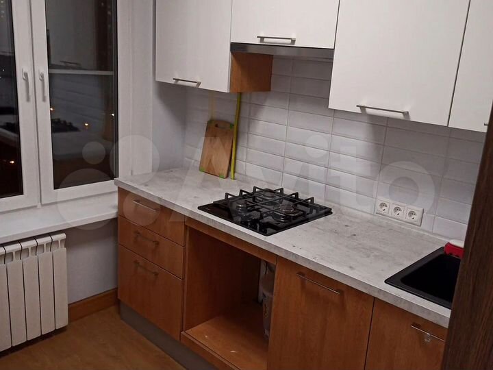 1-к. квартира, 32 м², 8/9 эт.