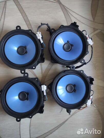 Штатные динамики Kia Sportage 2 (комплект)