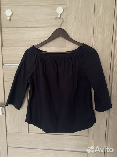 Блузка uniqlo xs