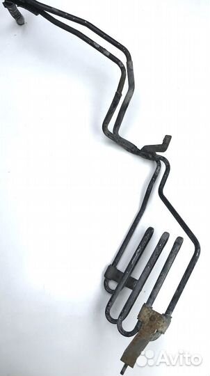 Тойота Карина Трубка охлаждения масла