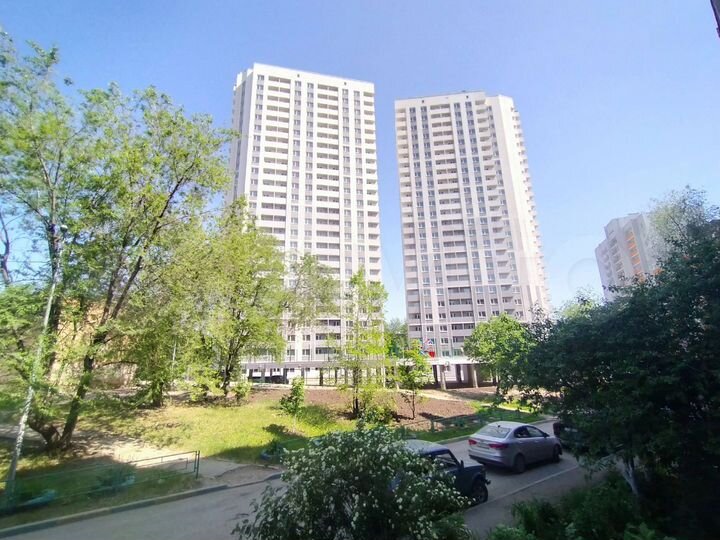 1-к. квартира, 38 м², 12/25 эт.