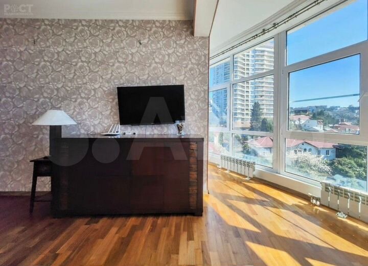 1-к. квартира, 62 м², 8/16 эт.