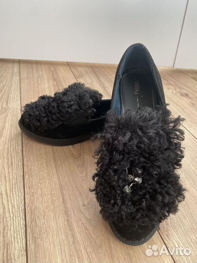 Лоферы женские