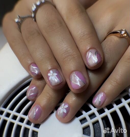 Маникюр,наращивание,коррекция ногтей