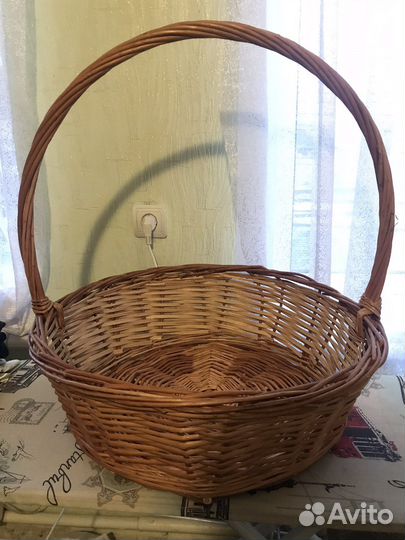Корзины плетеные