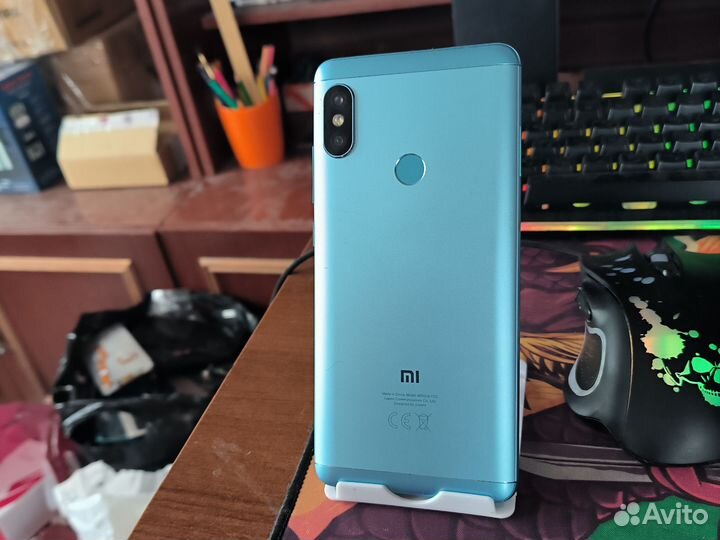 Xiaomi Redmi Note 5, 4/64 ГБ