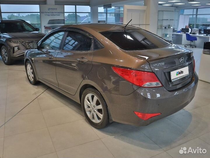 Hyundai Solaris 1.6 МТ, 2015, 116 905 км