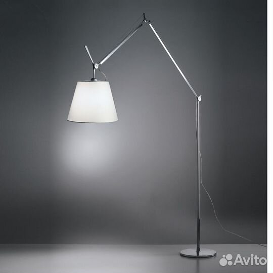 Tolomeo mega