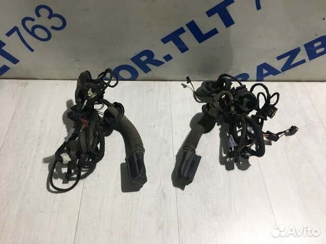 Проводка задней двери audi A4 b8