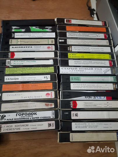 Видеокассеты