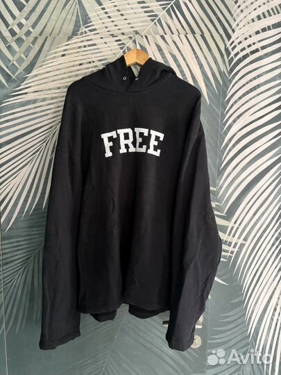 Balenciaga толстовка free