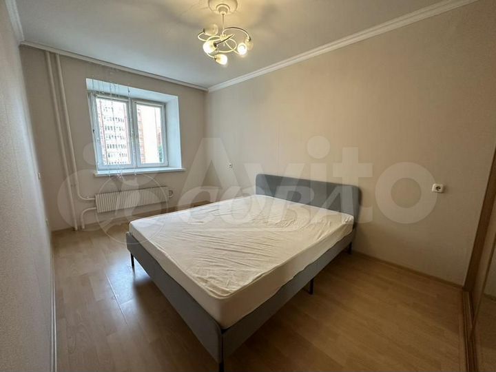 2-к. квартира, 55 м², 4/10 эт.