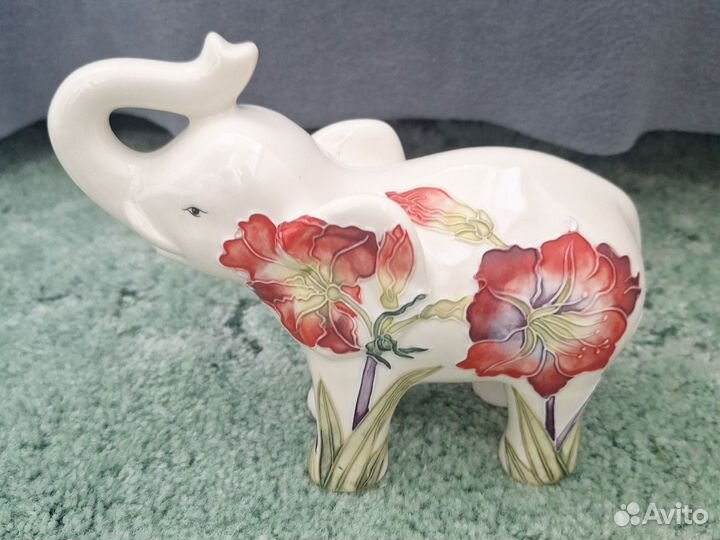 Статуэтки pavone