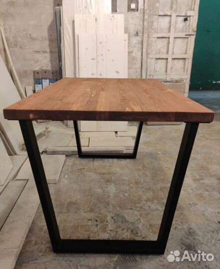 Компьютерный стол массив дуб