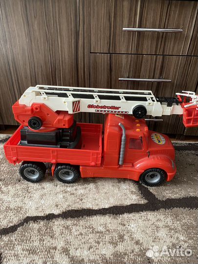 Детские игрушки