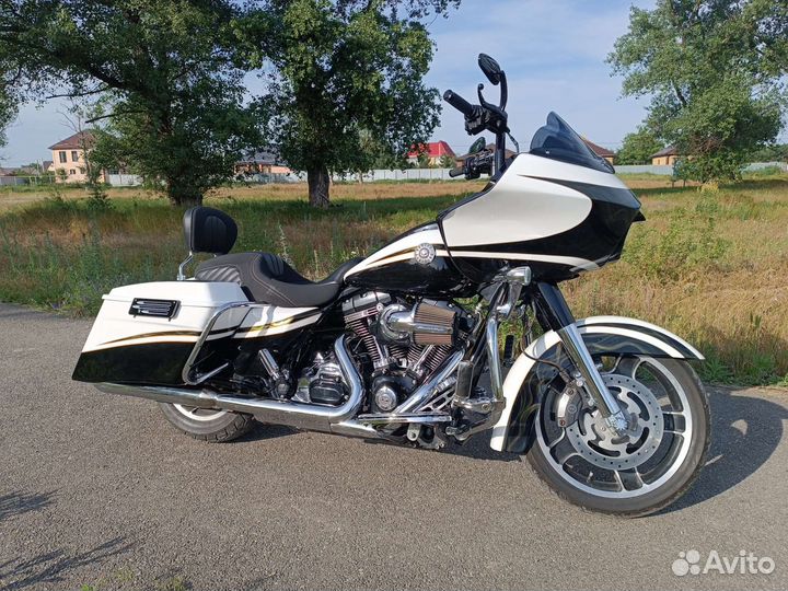 Harley Davidson Road Glide CVO