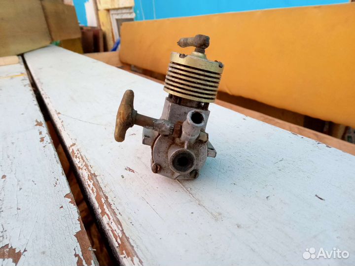 Двигатель для авиамодели