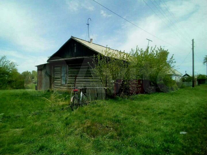 Дом 57 м² на участке 50 сот.