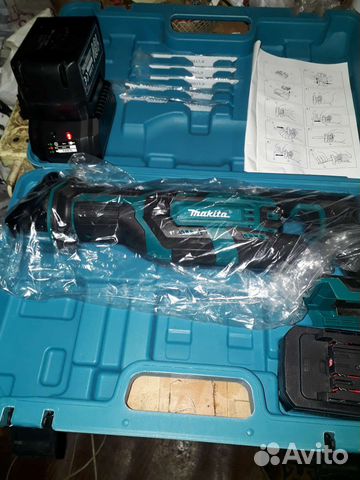 Приставка сабелька