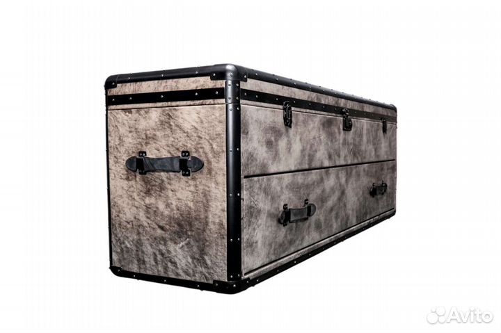 Сундук-комод