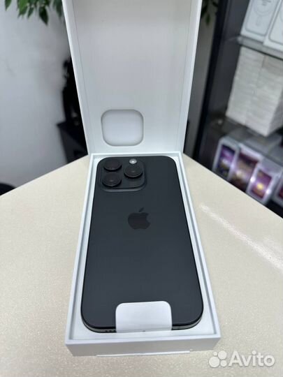 iPhone 15 Pro, 256 ГБ