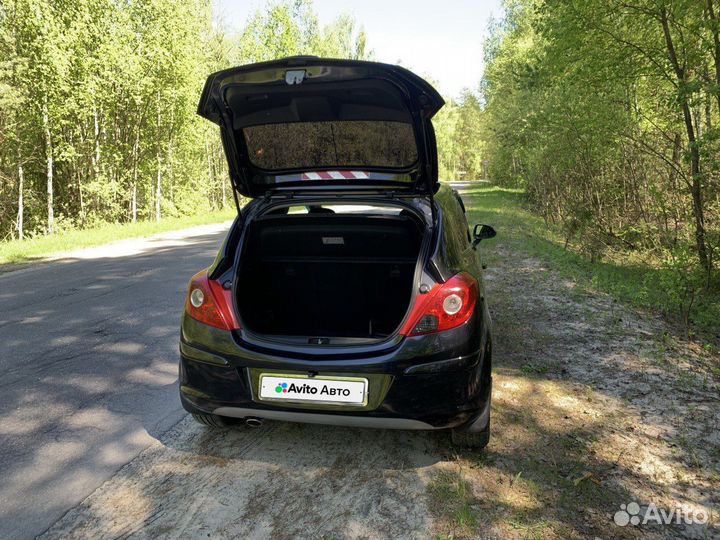 Opel Corsa 1.4 AT, 2011, 152 000 км