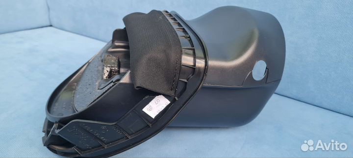 Кожух рулевой колонки BMW