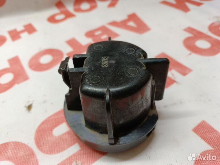 Пепельница Toyota Alphard I