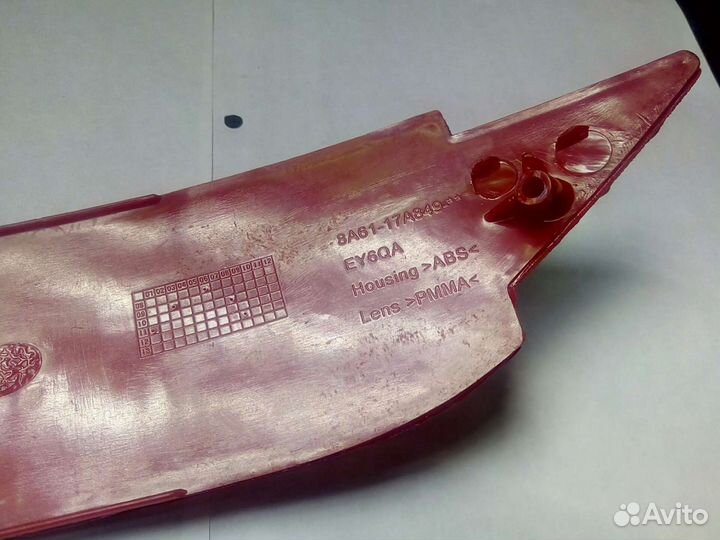 Фонарь задний светоотражающий на форд фиеста