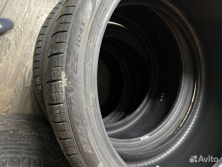 Pirelli P Zero 275/35 R22 и 315/30 R22 104Y