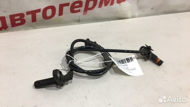 Датчик ABS передний Mercedes E350 W212 642.850D