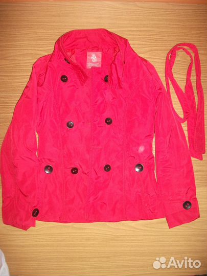 Куртки, жилетка на девочку рост 146-152