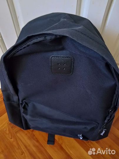 Новый чёрный рюкзак 42*28*14